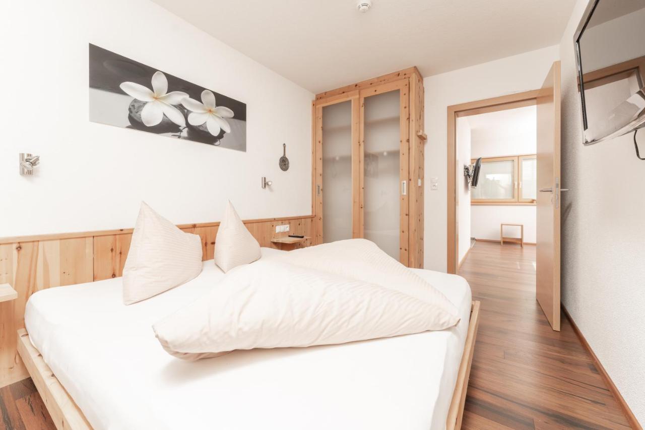 Aparthotel Ambiente อุมเฮาเซิน ภายนอก รูปภาพ